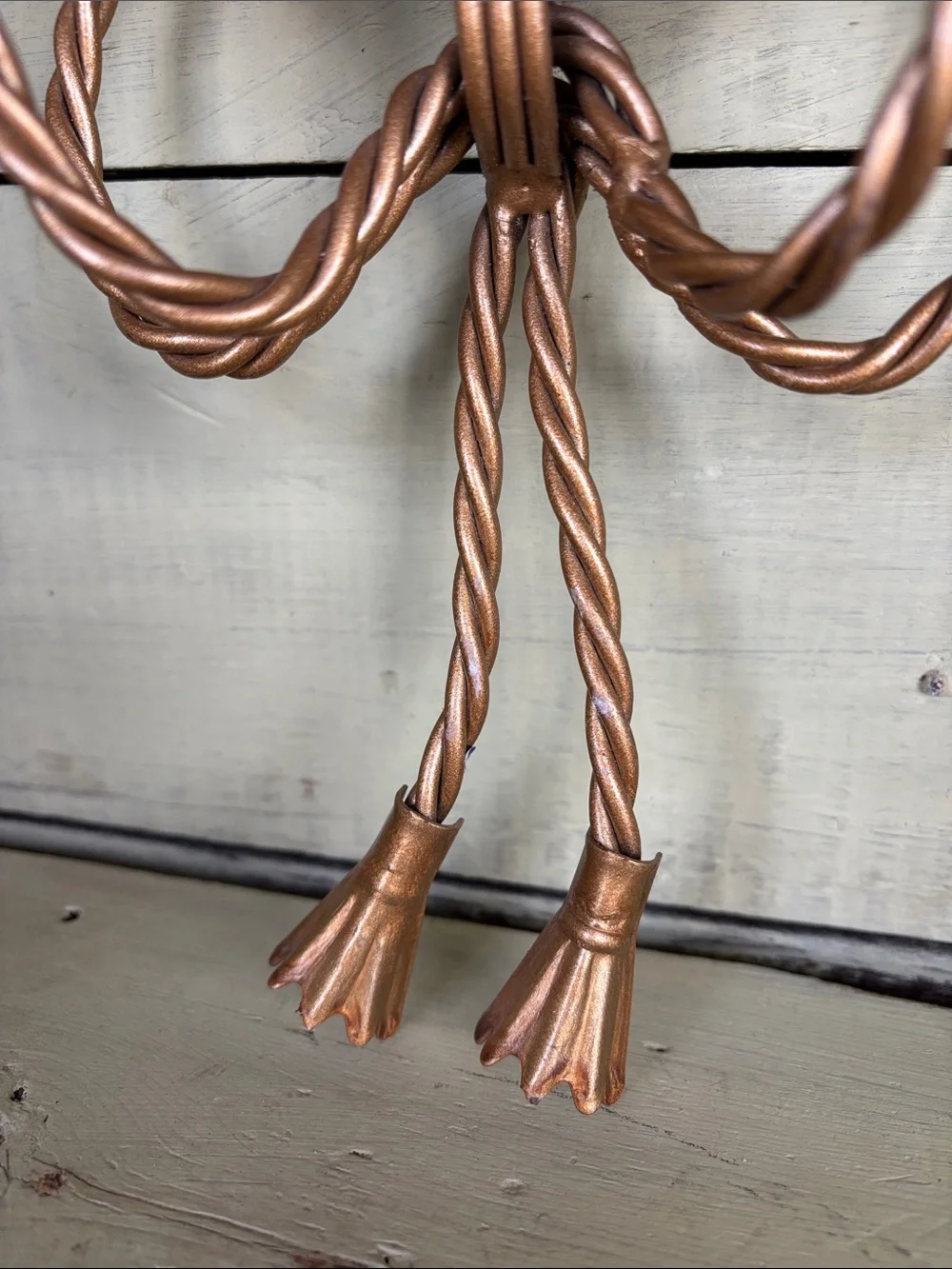 Vintage twisted rope bow shelf
